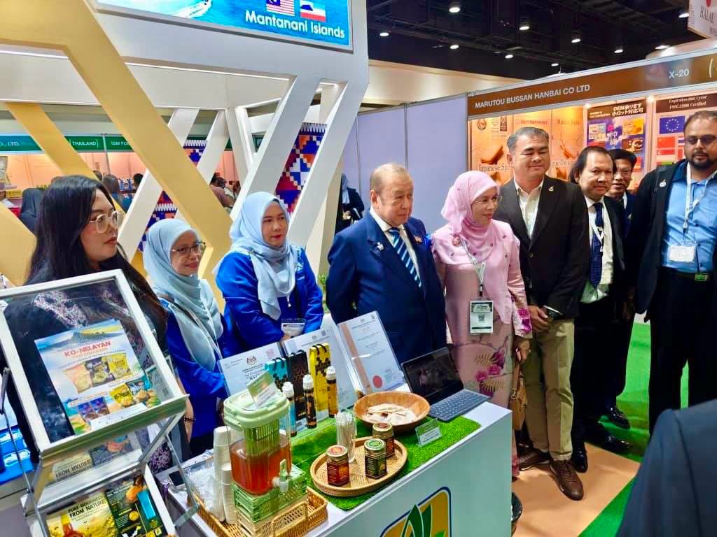 Penyertaan Ko-Nelayan di Mega Halal Bangkok, Thailand
